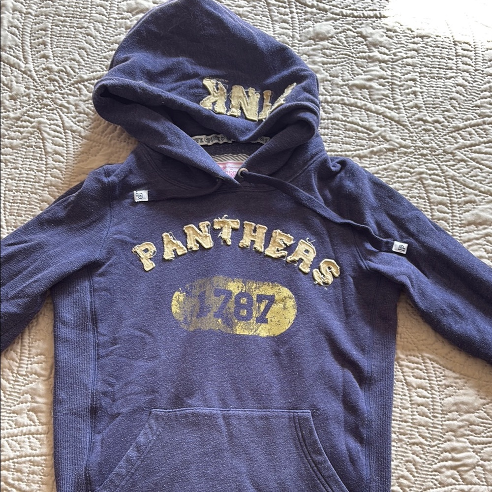 Vintage Pitt Panthers Hoodie - Blue and Yellow